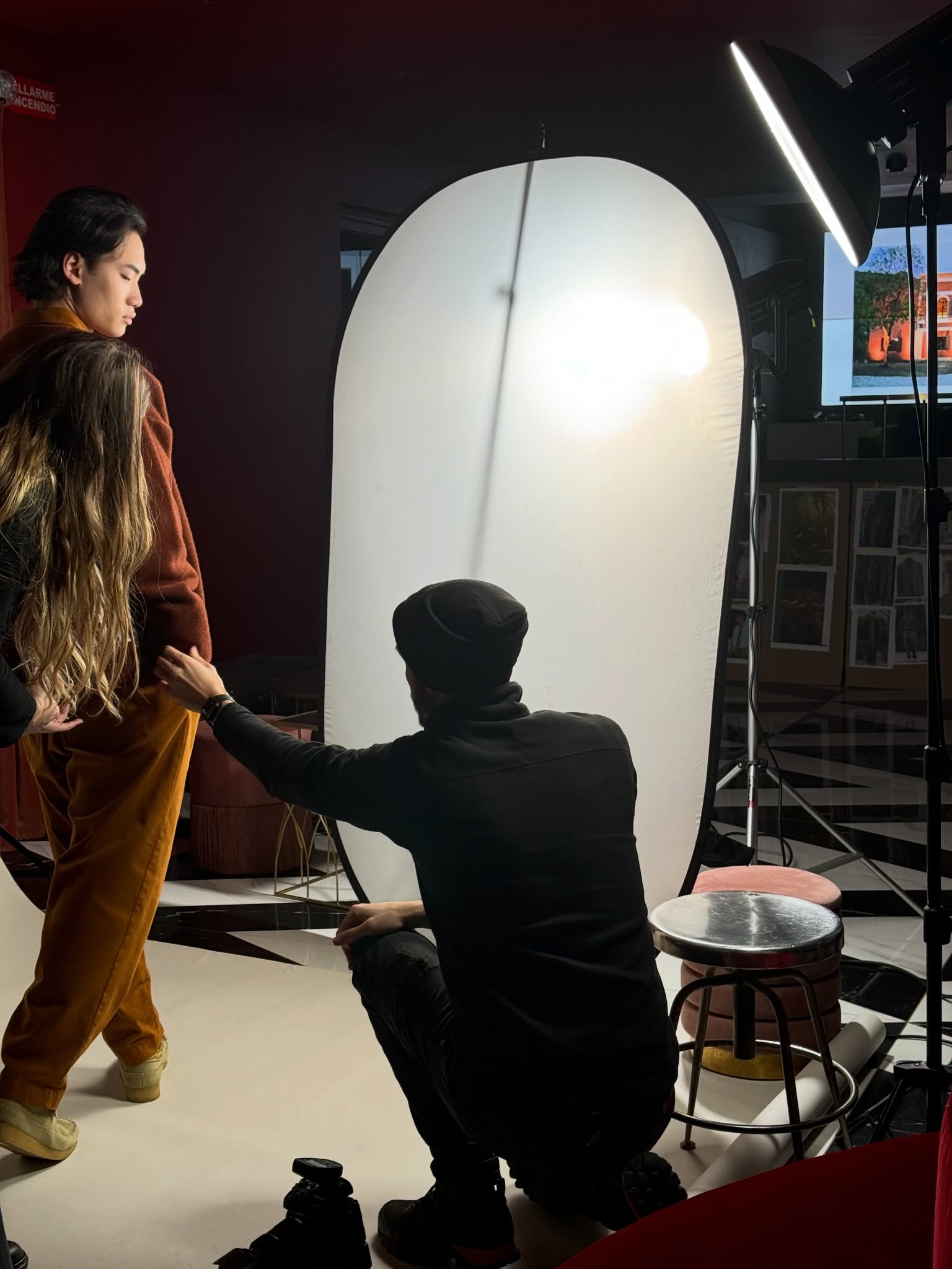 Backstage di uno shooting a cura di Giadimoda.

Un supporto completo per brand e aziende che vogliono realizzare shooting strutturati e professionali.

📩 Per informazioni e collaborazioni: info@giadimoda.com

#giadimoda
#shooting
#backstage
#modelmanagement
#fashionproduction