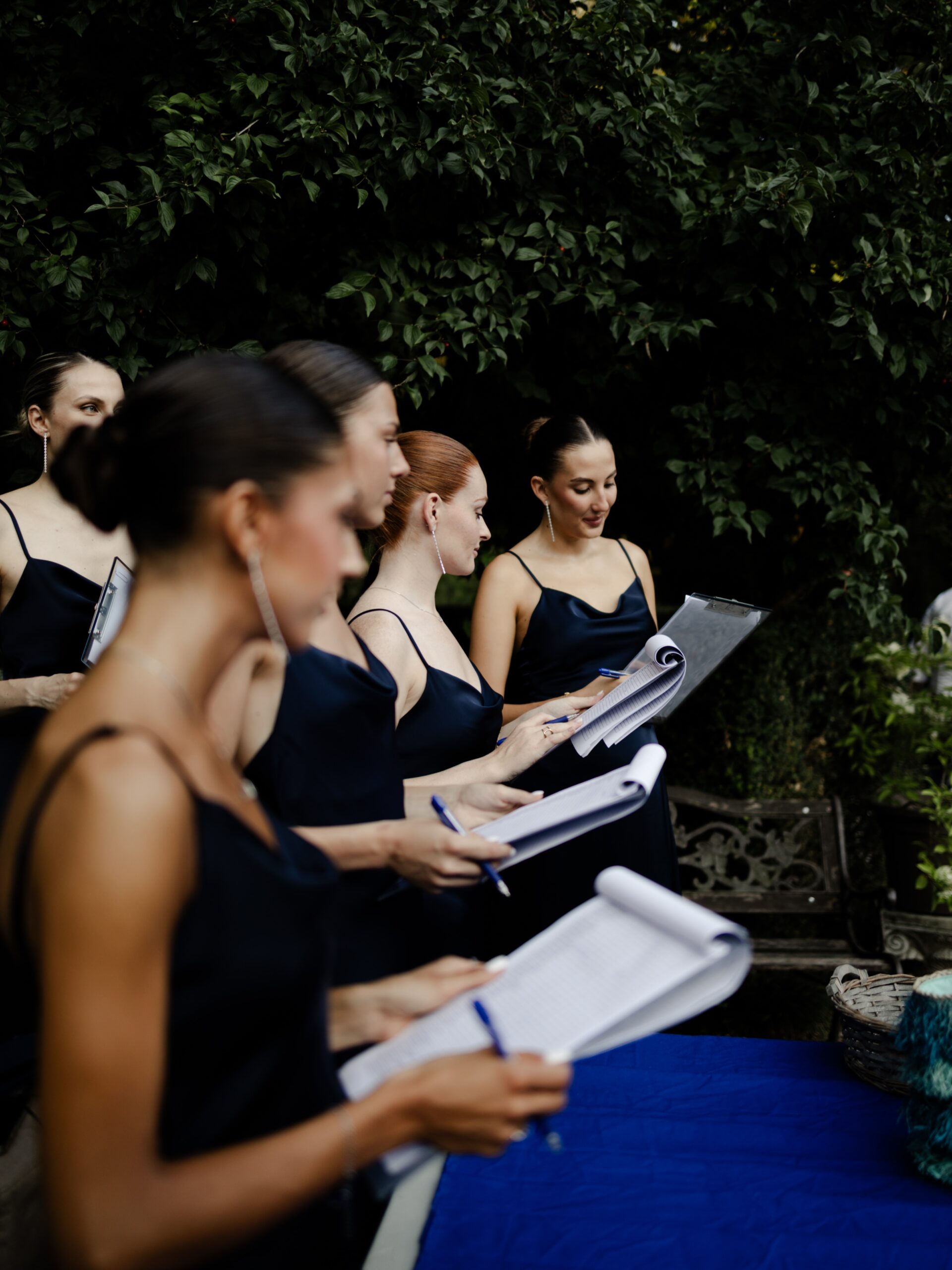 In occasione dell’organizzazione dell’evento per gli 80 anni di MVC Group, il team di Giadimoda ha curato il servizio hostess presso Villa Caprera, occupandosi dell’accoglienza degli ospiti e del supporto organizzativo durante tutta la serata.

Ogni evento è diverso, ma il nostro obiettivo rimane lo stesso: selezionare le persone giuste e garantire professionalità, presenza e attenzione ai dettagli 🤍

Grazie a MVC Group per la fiducia e complimenti a tutto il team che ha contribuito alla riuscita dell’evento ⭐️

Image & Styling _ @chiaracosta_cc 
 
Per portfolio e servizi → link in bio.

📩 info@giadimoda.com

#giadimoda
#hostess
#eventmanagement
#corporateevents
#villacaprera